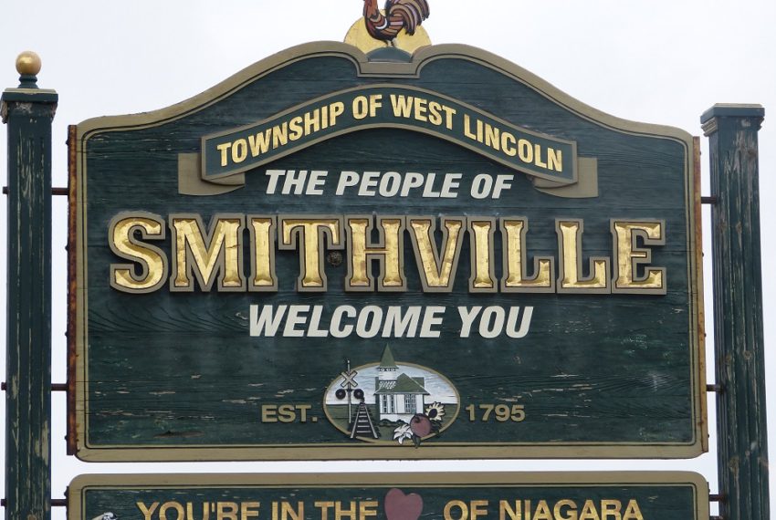 Smithville-signage